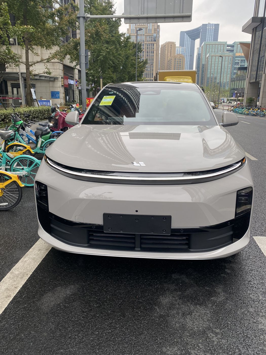 letou国际米兰 MEGA 高压纯电 MPV